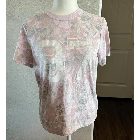 Camo Tops - Women's Camo 97 Short Sleeve Graphic T-Shirt - Pink Size Small
